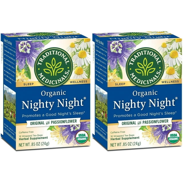 Noche nocturna de té de hierbas con medicina tradicional con pasiflora