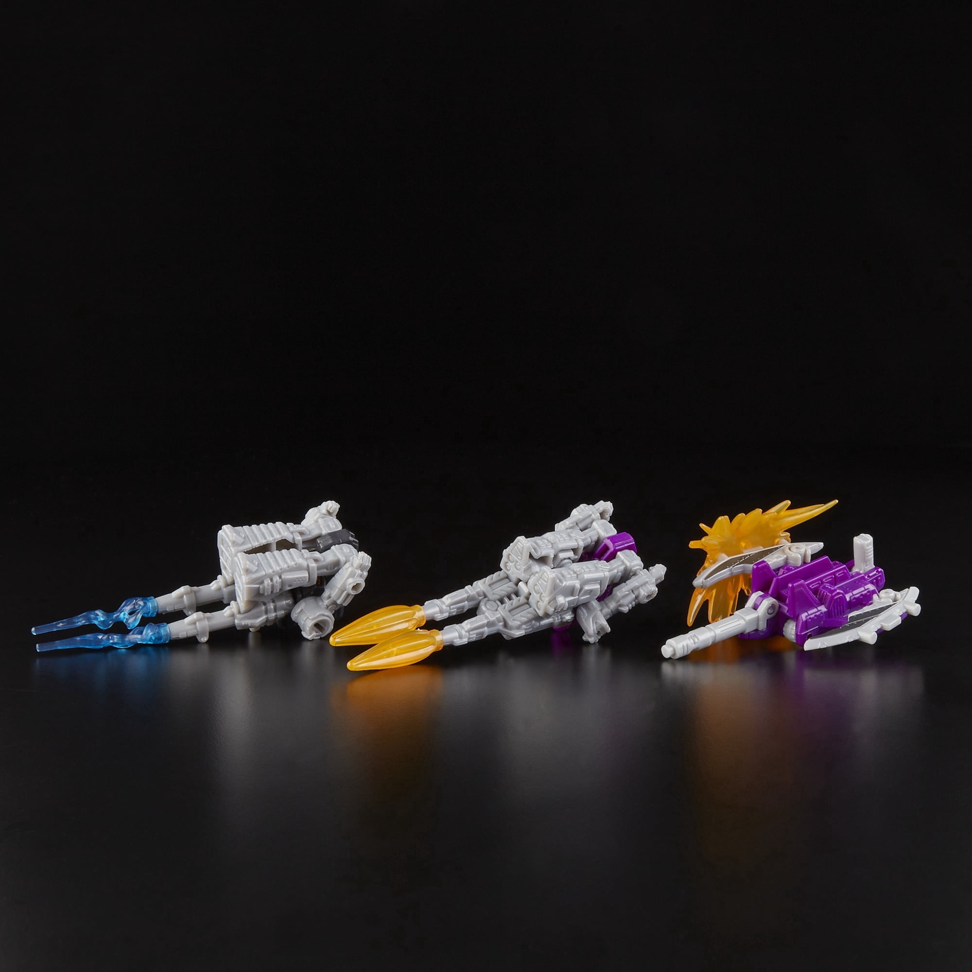 Skywarp Phantomstrike Squadron WFC-S27 Transformers Siege War for Cybertron Set