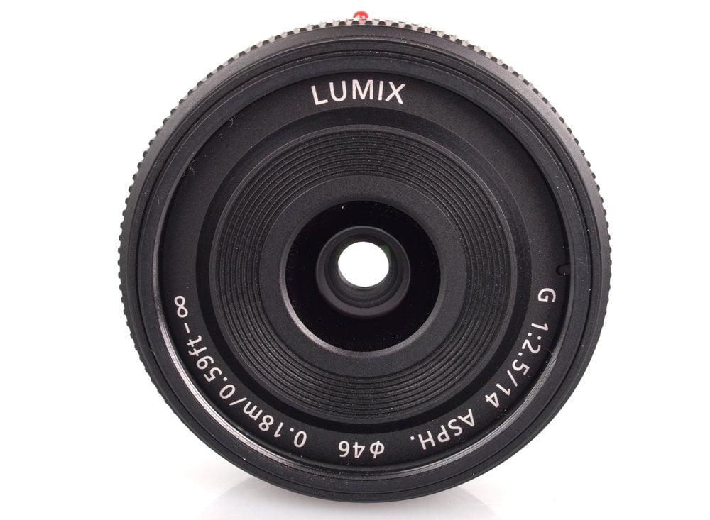 zelf Een trouwe opblijven Panasonic Lumix G 14mm f/2.5 ASPH Lens (Silver) H-H014AE-S - White Box -  Walmart.com