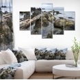 thumbnail image 1 of Rocky North Ireland Seashore - Uvre d'Art Moderne sur Toile, 1 of 3