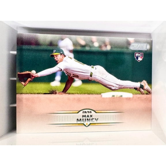 2025 Topps Stadium Club Max Muncy #28 Oakland Athletics RC Baseball Card