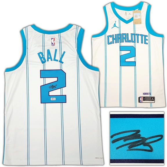 Charlotte Hornets LaMelo Ball Autographed White Nike Swingman Jersey Size M Beckett BAS QR 209485