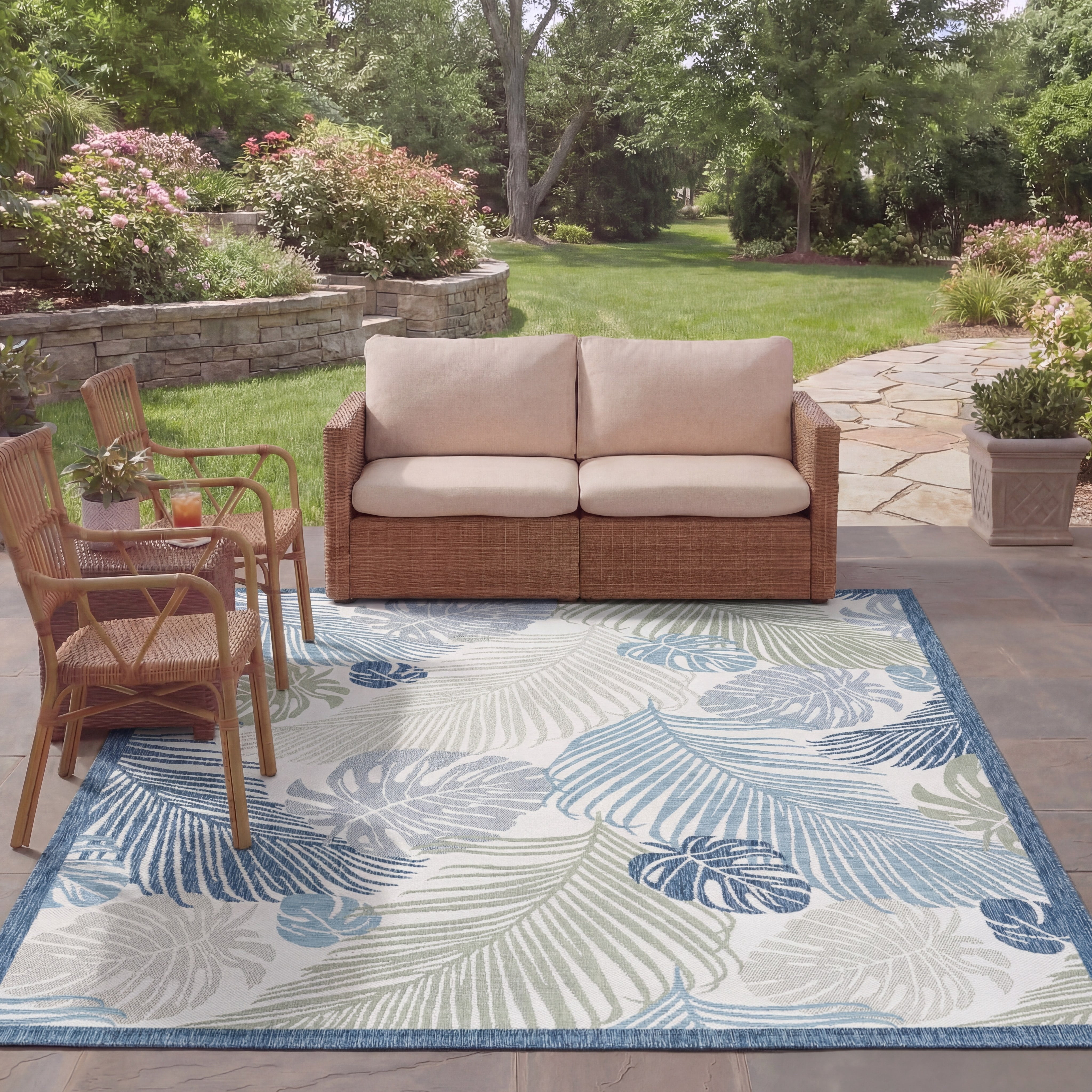 Safavieh Courtyard Nicholas Botanical Indoor/Outdoor Area Rug, Beige/Green Blue, 8' x 10'