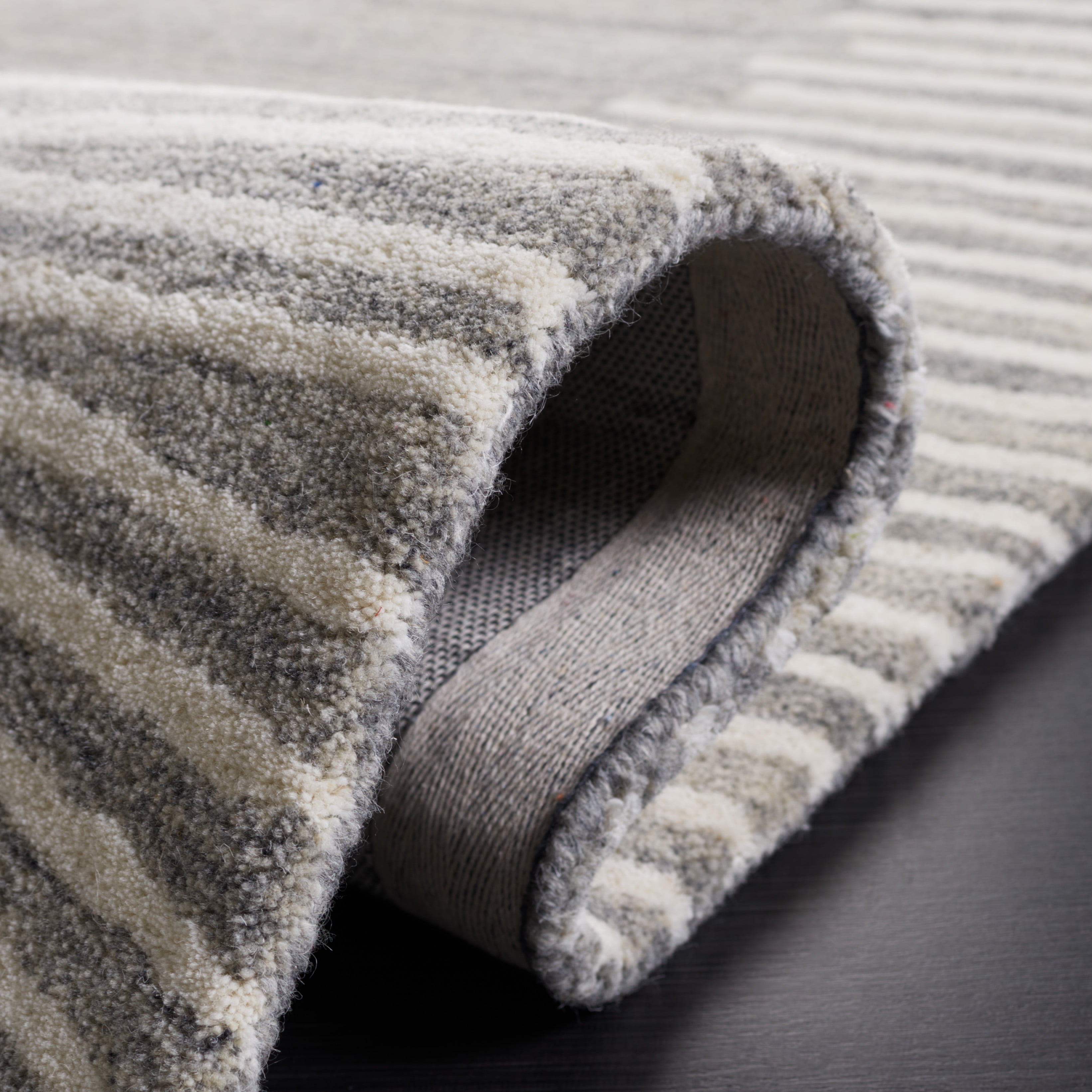 SAFAVIEH Fifth Avenue Declan Abstract Area Rug, Grey/Ivory, 8' x 10'