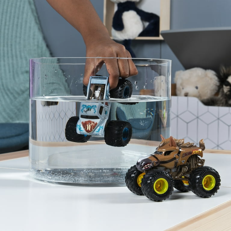 Monster Jam Monster Trucks, 1:64 Scale Color-Changing Die-Cast