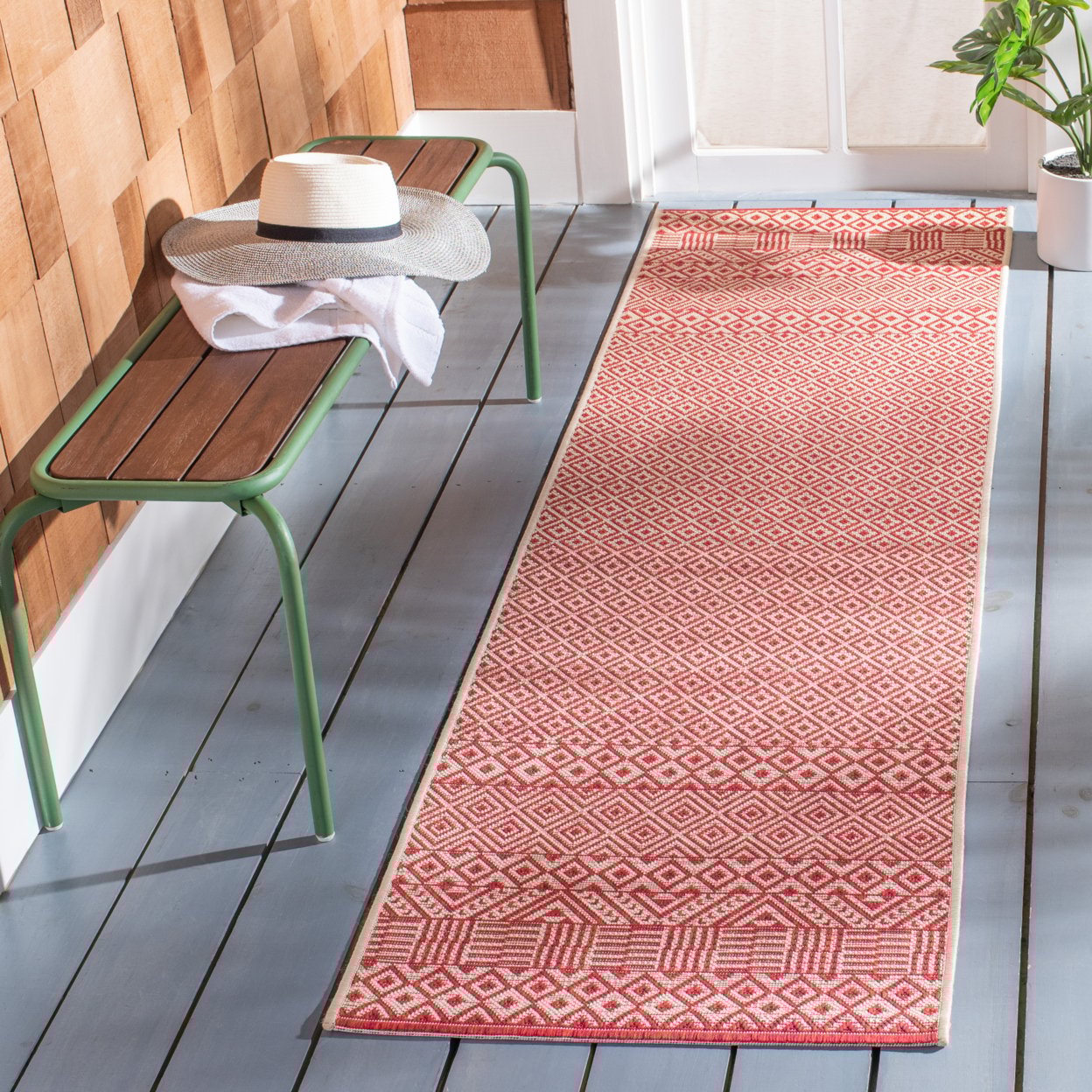 thumbnail image 3 of SAFAVIEH Courtyard Naomi Aztec Indoor/Outdoor Area Rug, 5'3" x 7'7", Beige/Red, 3 of 9