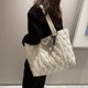 thumbnail image 3 of Bolso Mano Acolchado para Mujer Bolso Diario Invierno Gran Capacidad para Mujeres Y Niñas (blanco), 3 of 9