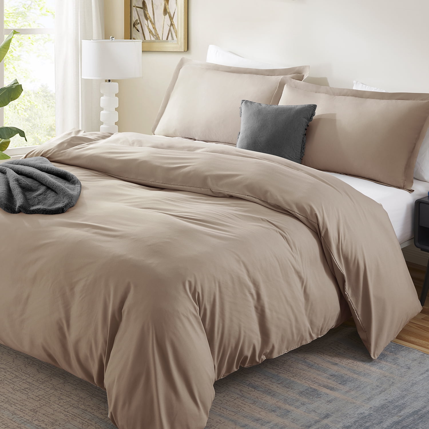 LammaLoe California King Duvet Cover Set, Luxury Microfiber Bedding Sets with 2 Pillow Shamss, Taupe Sand