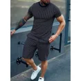 thumbnail image 3 of Hombres Playera Y Pantalones Cortos Con Estampado De Rayas, 3 of 8