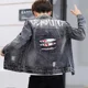 thumbnail image 2 of Chaqueta vaquera para hombre, abrigos vaqueros rotos de otoño para hombre con agujeros, estilo punk, moda Y2k, ropa masculina de estilo coreano, ropa vintage, ropa de abrigo de invierno estilo rock, 2 of 5