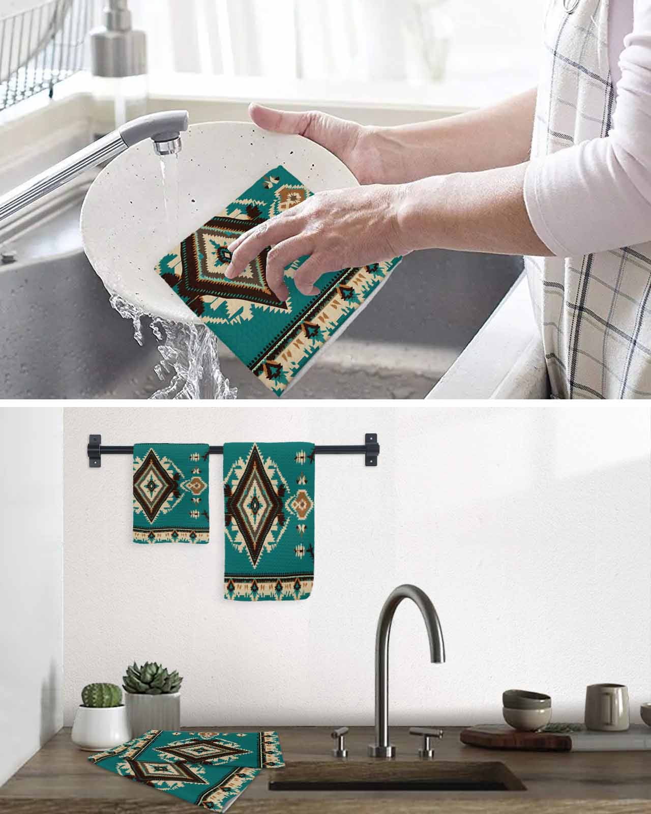 Green Southwestern Kitchen Dish Towels for Drying Dishes Set of 2, Vintage Boho Ethnic Geometric Waffle Weave Microfiber Hand Tea Bathroom Towels Quick Dry & Absorbent Towel 15.7x23.6