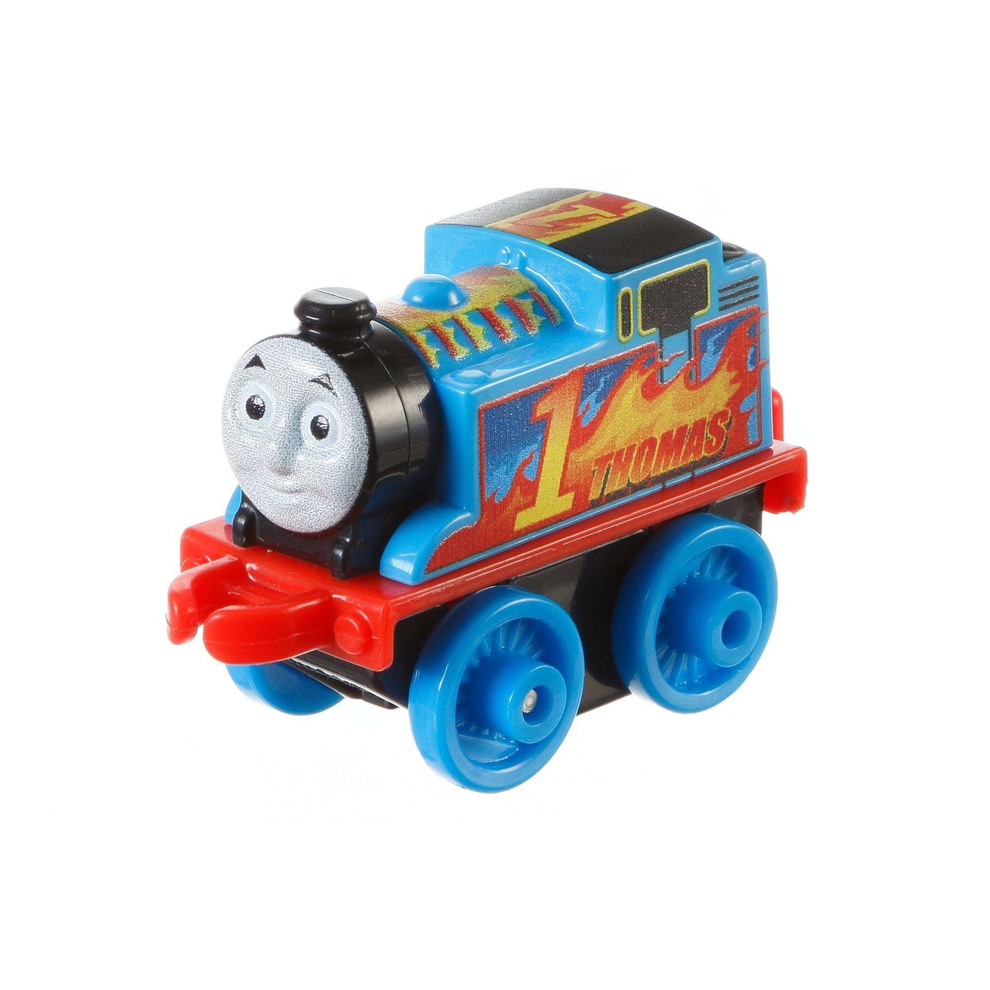 thomas & friends cgm19 minis motorised raceway set