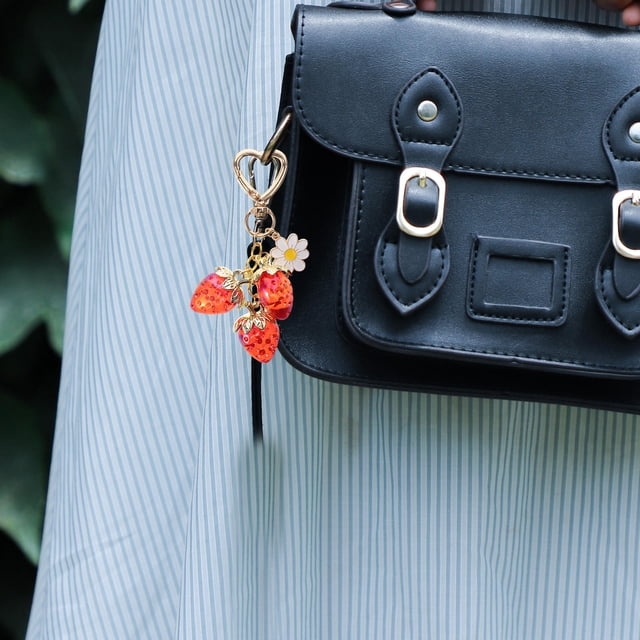 OUNONA Colgante Llavero Y Fresa Kawaii Para Cartera Y Teléfono