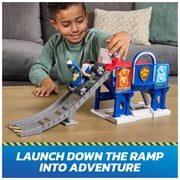 PAW Patrol Search & Rescue Lift N Repair Playset with Exclusive Figure & Vehicle