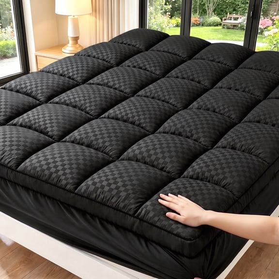 1-Piece Cooling Breathable Ultra Soft Mattress Protector Delicate Stitched Anti-Shift Mattress Cover No Filling Shifting Machine Washable Cushion for Bedroom Dorm（black,Twin)