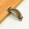 thumbnail image 4 of Manijas de taza de gabinete antiguas, 12 piezas de tiradores de cajón de latón Perillas de forma de concha vintage para tocador Armario Cocina, 4 of 5