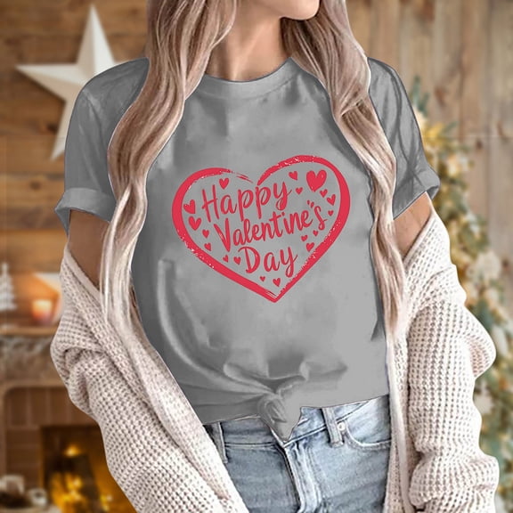 VKOYWKM Valentine's Day Tops for Women Heart Graphic Tees Valentine Holiday Tops Crew Neck Loose Fit Family Party Tees Spring Fashion