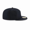 thumbnail image 3 of New Era Gorra Oficial de Juego NY Yankees Authentic Collection MLB 59Fifty Visera Plana, 3 of 4
