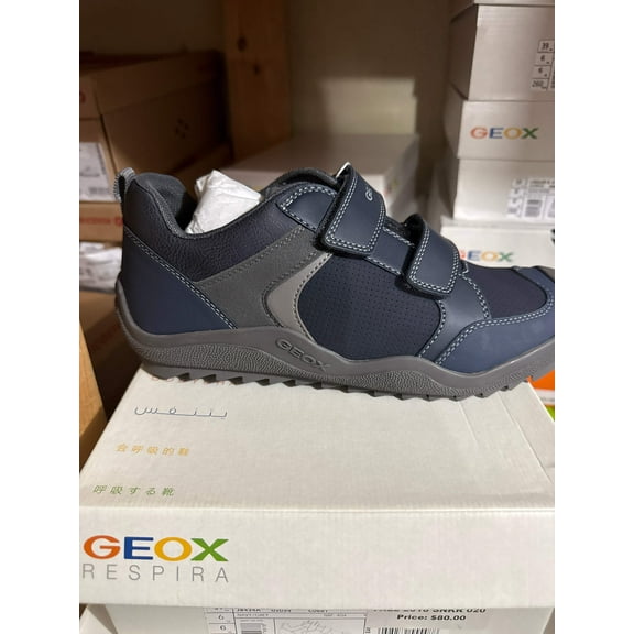 SALE Geox Artach Velcro Sneaker