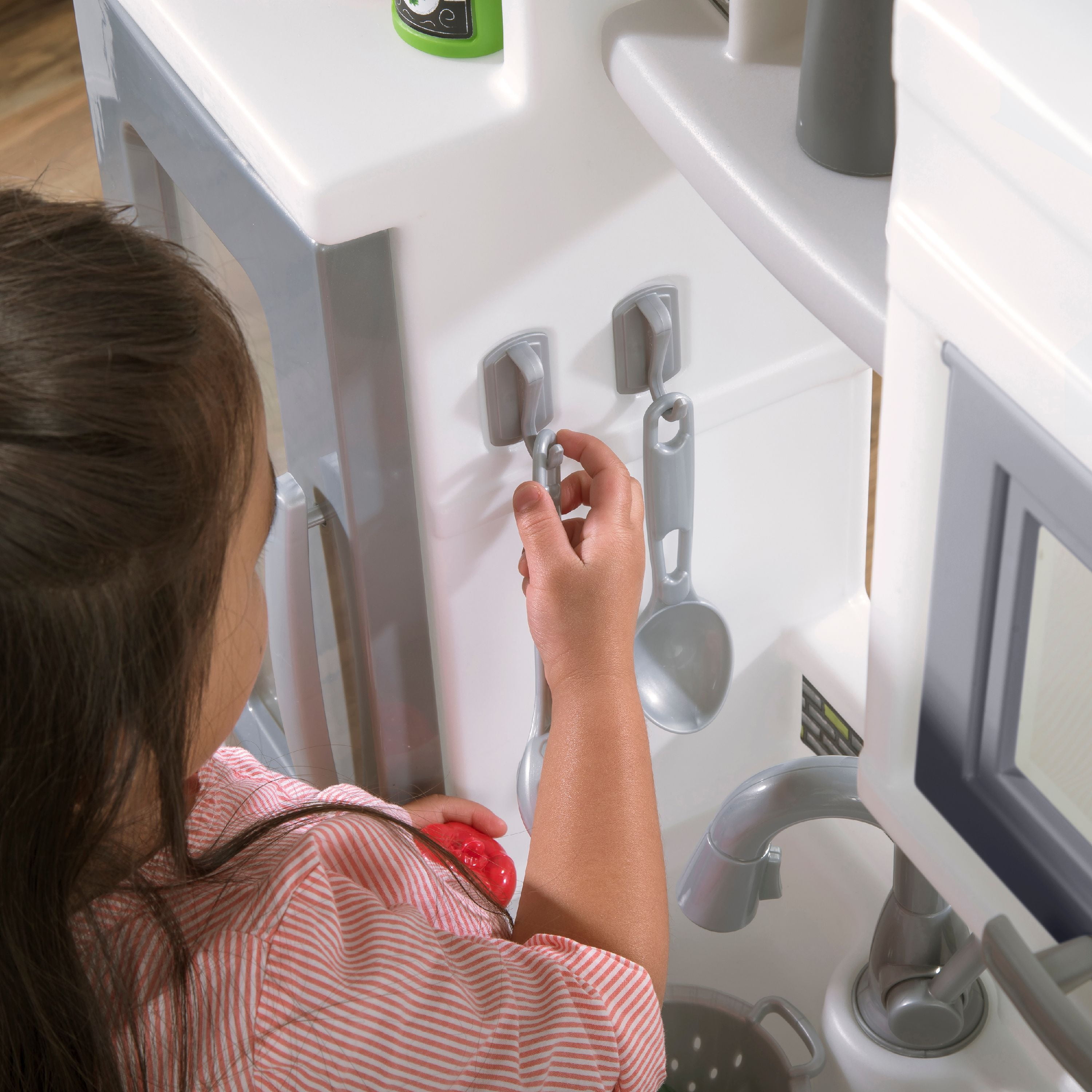 downtown delights kitchen set