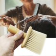 thumbnail image 3 of Brosse à cheveux cassés avec manche en bois pour coupe de cheveux et cou, idéale pour salon de coiffure ou coiffeur, 3 of 4