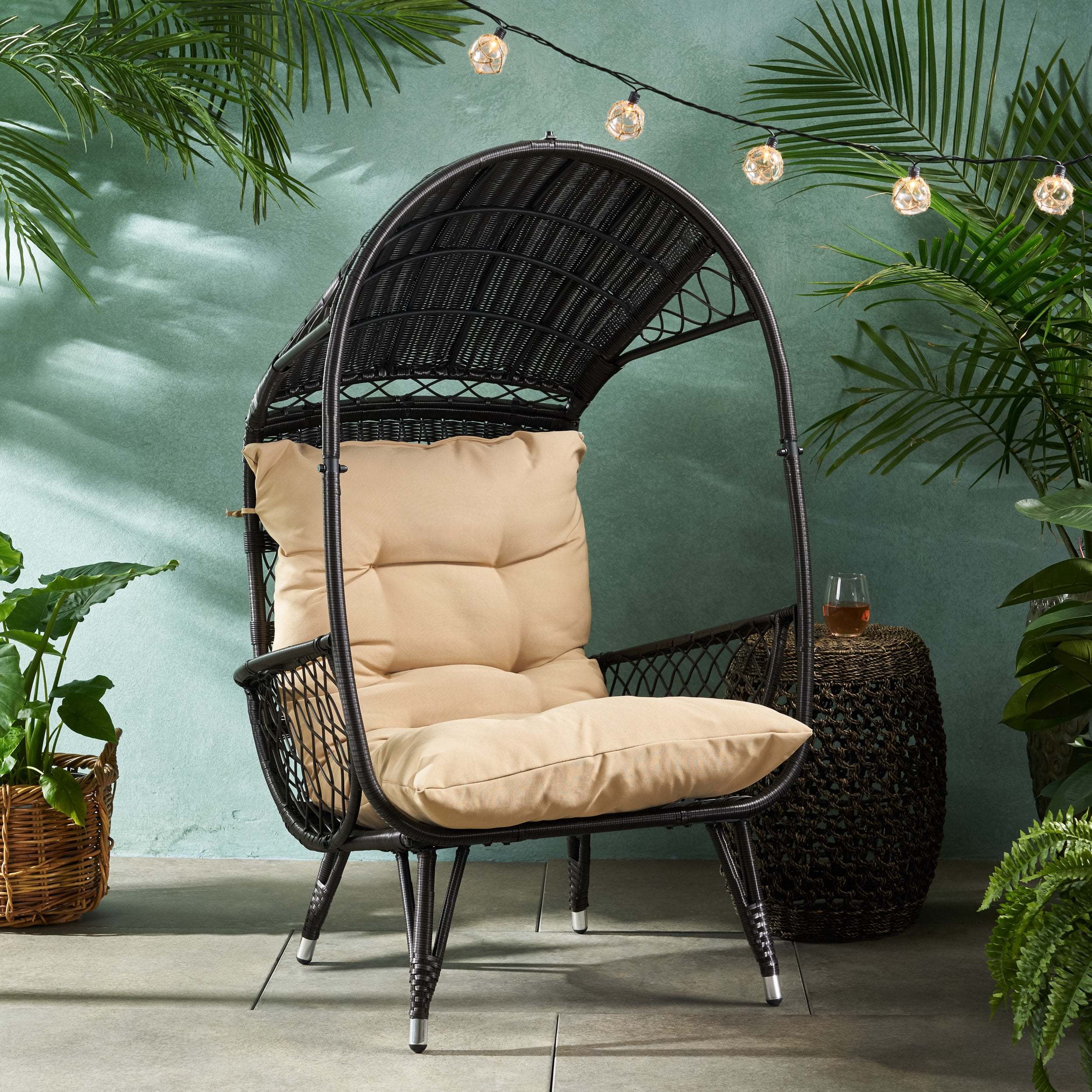 Outdoor Standing Basket Style Leisure Chair, Wicker Weave Single Relaxing Seat for Patio Garden, Button and Beige