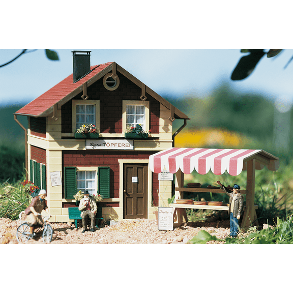 Piko G Scale 62057 Beates Pottery