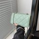 thumbnail image 3 of Bolso pequeño de mujer con bordado de diamantes en color sólido, simple y texturizado, de red, para celebridades, primavera 2025, nuevo bolso de mensajero femenino que combina con todo., 3 of 5