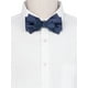 thumbnail image 4 of Corbatas de moño sólido preatadas para hombres INSPIRE CHIC para bodas elegantes, tamaño único, color azul marino, 4 of 4