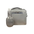 thumbnail image 1 of Bolsa Crossbody Steve Madden Metallic para mujer. Es el bolso clásico, elegante y encantador, con una inteligente organización interior y una bolsa modular con cremallera monedero incluído, 1 of 5