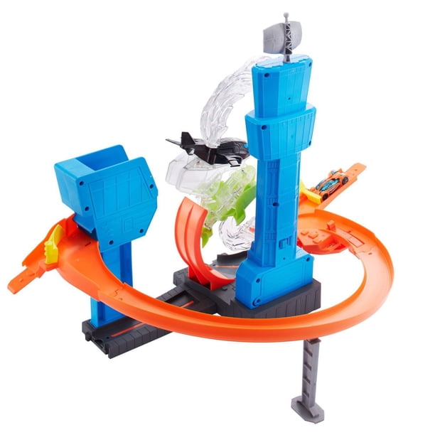 Hot Wheels Jet Jump Airport – Pista De Coches Con Aviones Motorizados, Para Niños +5 Años (Mattel GFH90)