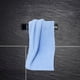 thumbnail image 4 of Toalla de baño de microfibra - Súper absorbente y de secado rápido, ultra suave y ligera, 75x35cm (29,5x13,8in) - Perfecta para viajar, acampar, yoga y gimnasio, 4 of 6