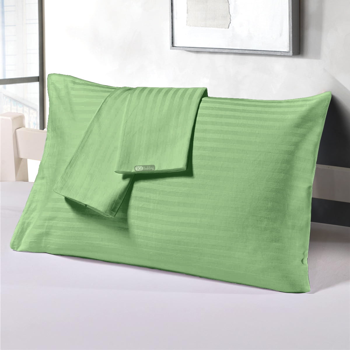 Egyptian Cotton Queen Size Pillow Covers Stripe Wrinkle & Fade