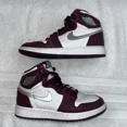 thumbnail image 3 of Size 3.5 - Jo r-dan 1 Retro High OG Bordeaux, 3 of 5