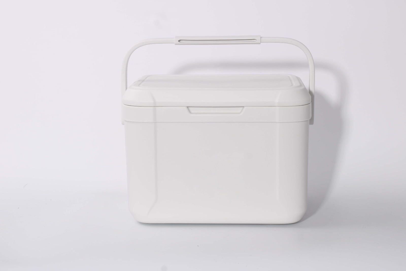 5L Portable Cooler Hard-Sided with Temp Gauge Ice Retention for Camping, Picnics, Tailgating, Leak-Proof Compact Food Container