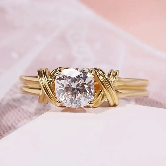 L.YY Square Cut Twisted Band Gold Plated Diamond, Size:7