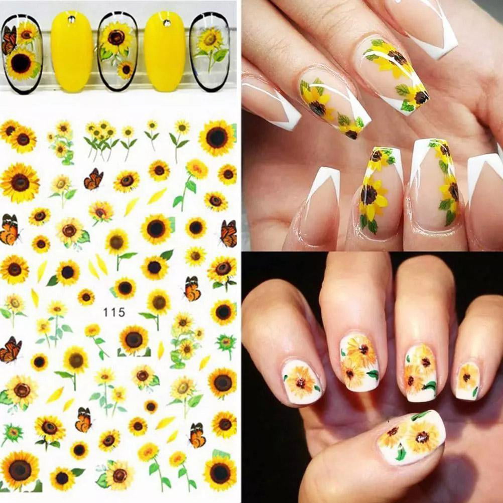 PiggieLuv: Glitter sunflower nail art