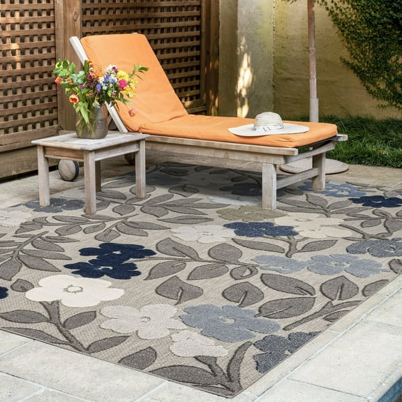 Oasis Modern Floral Blue and Cream Polypropylene Indoor Outdoor Area Rug, 9'x12' Rectangle