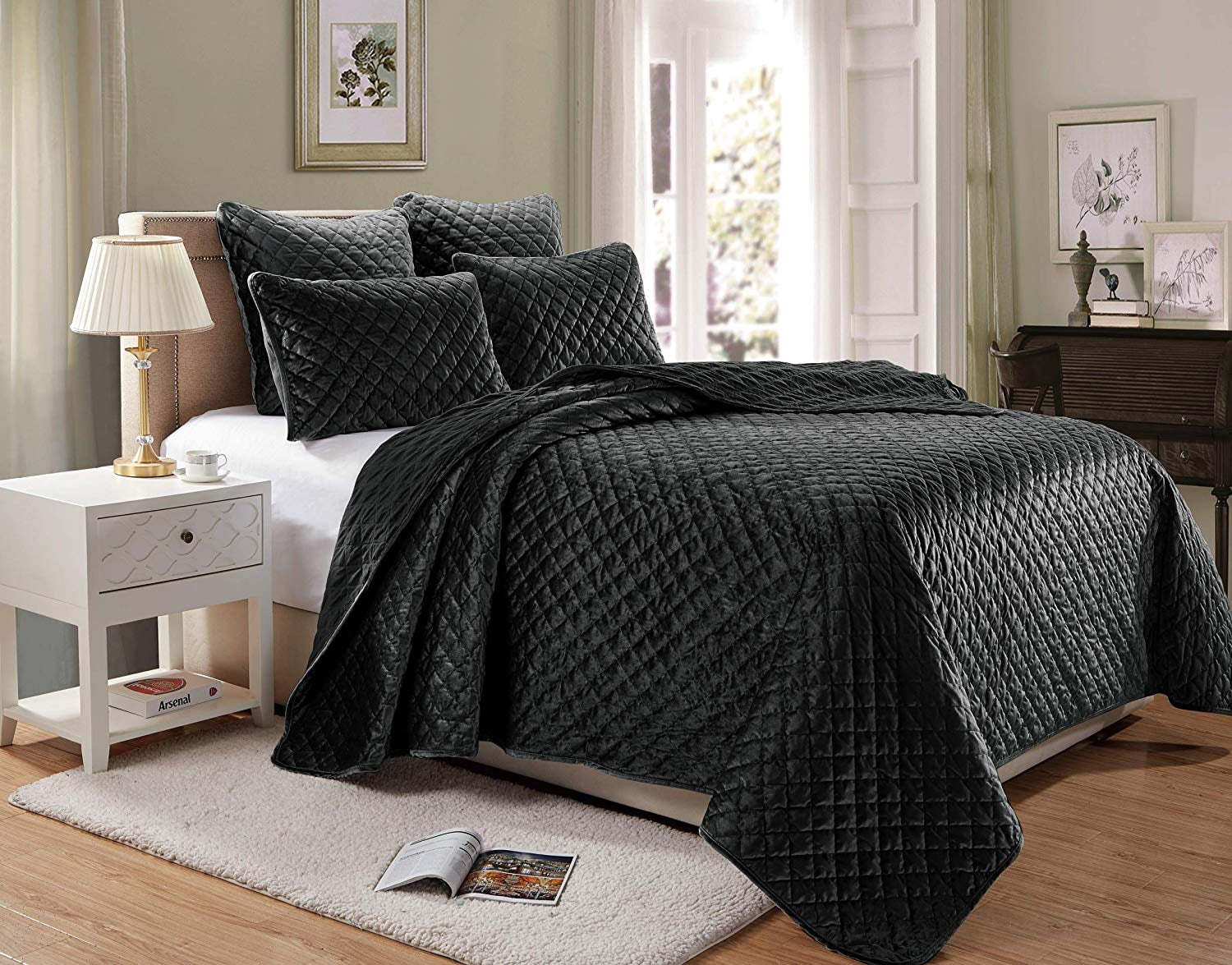Solid Velvet Quilt Set 
