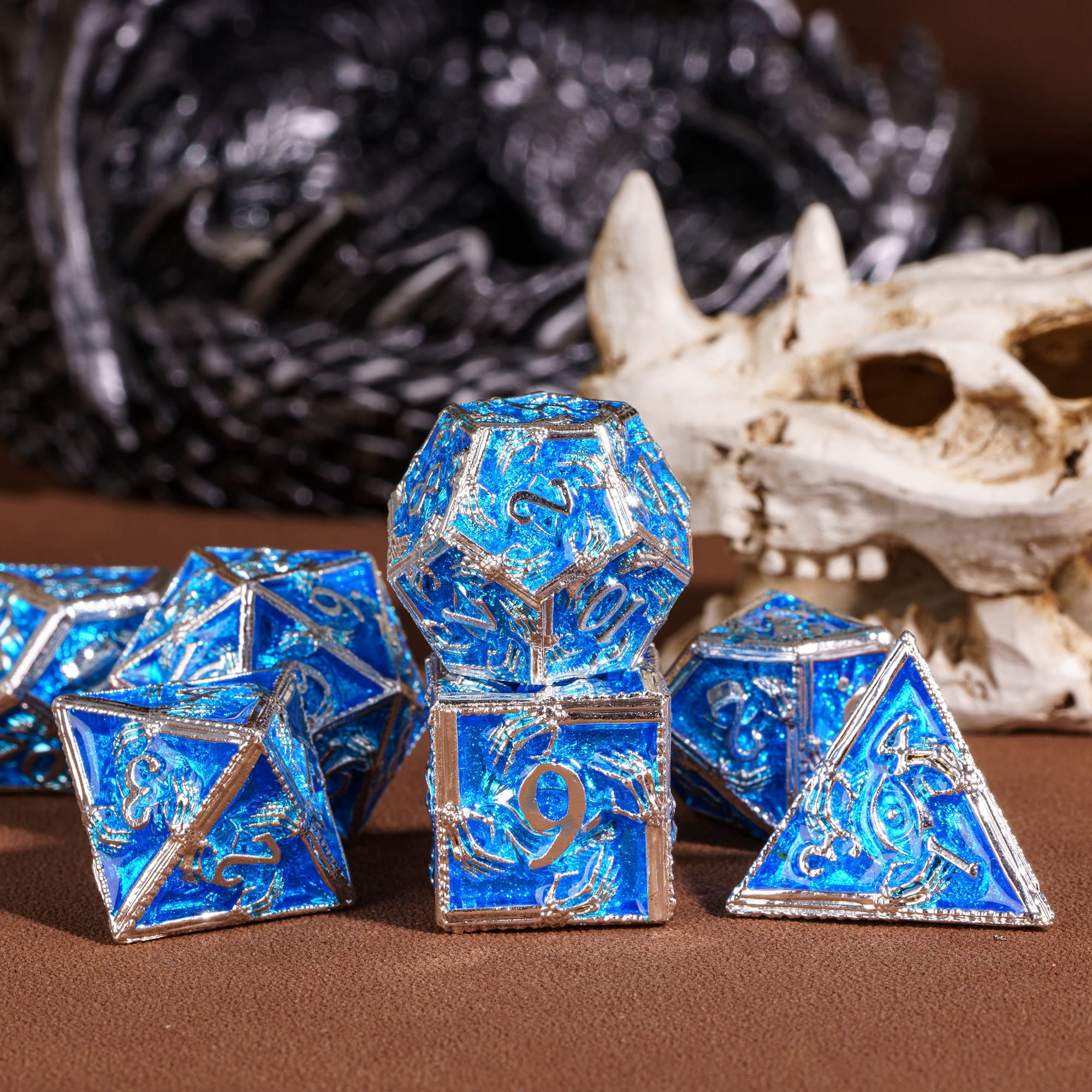 Cusdie 7-Die Metal DND Dice Set, Ghost Claw Design Metal Polyhedral D&D Dice Set for DND Dungeons and Dragons TTRPG Role Playing Games