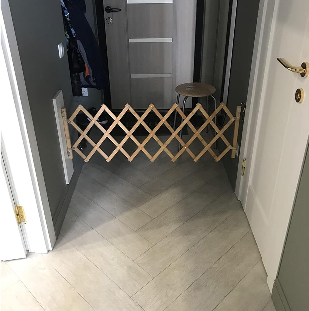 Retractable Wooden Pet Gate for Doorway Stairs