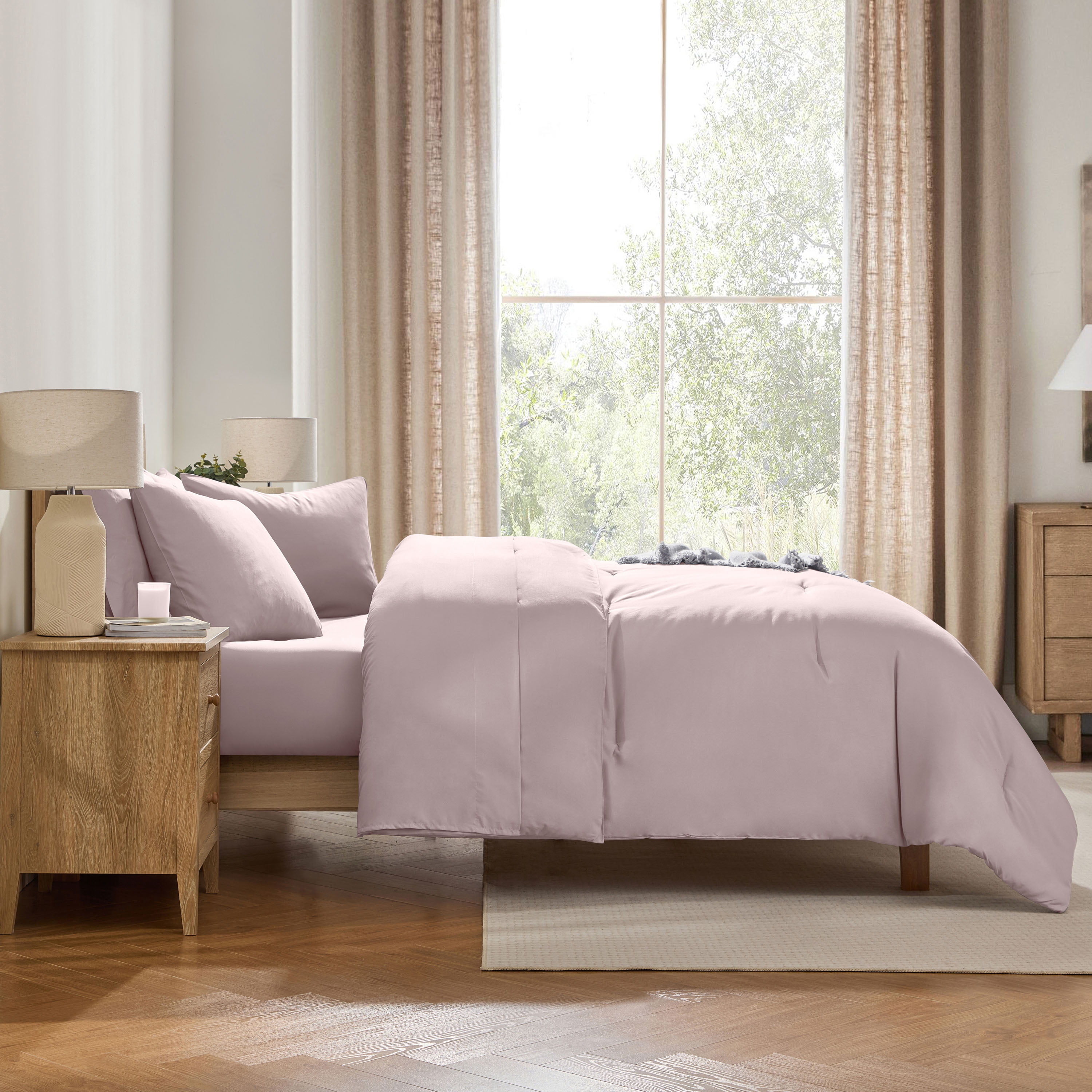LammaLoe King SizeComforter Set, 7 Piece Bed in a Bag, Ultra Soft Bedding Comforter Set with Sheets, All Season Bed Set, Light Pink