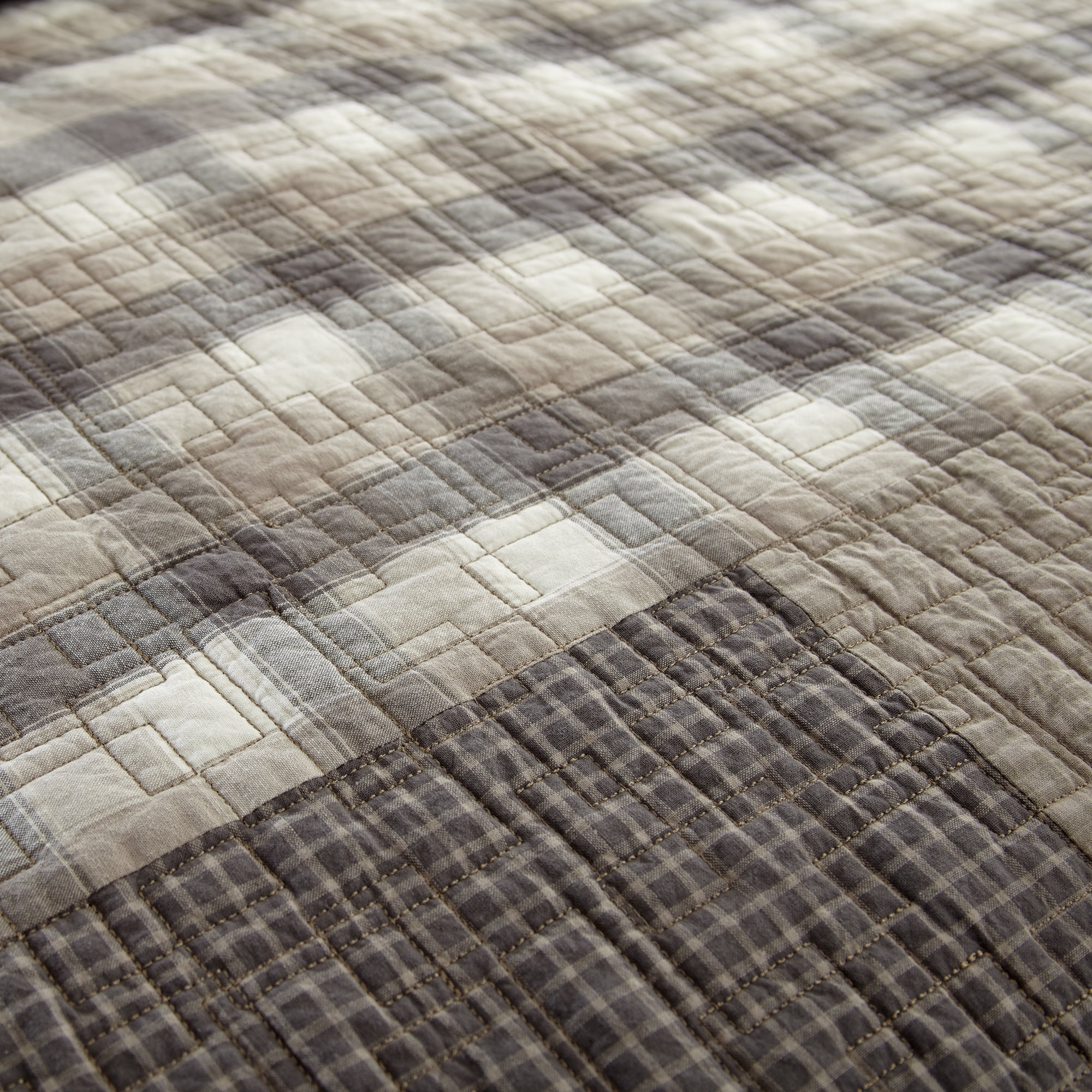 Donna Sharp Smoky Square Neutral Patchwork Pieced Cotton King Quilt