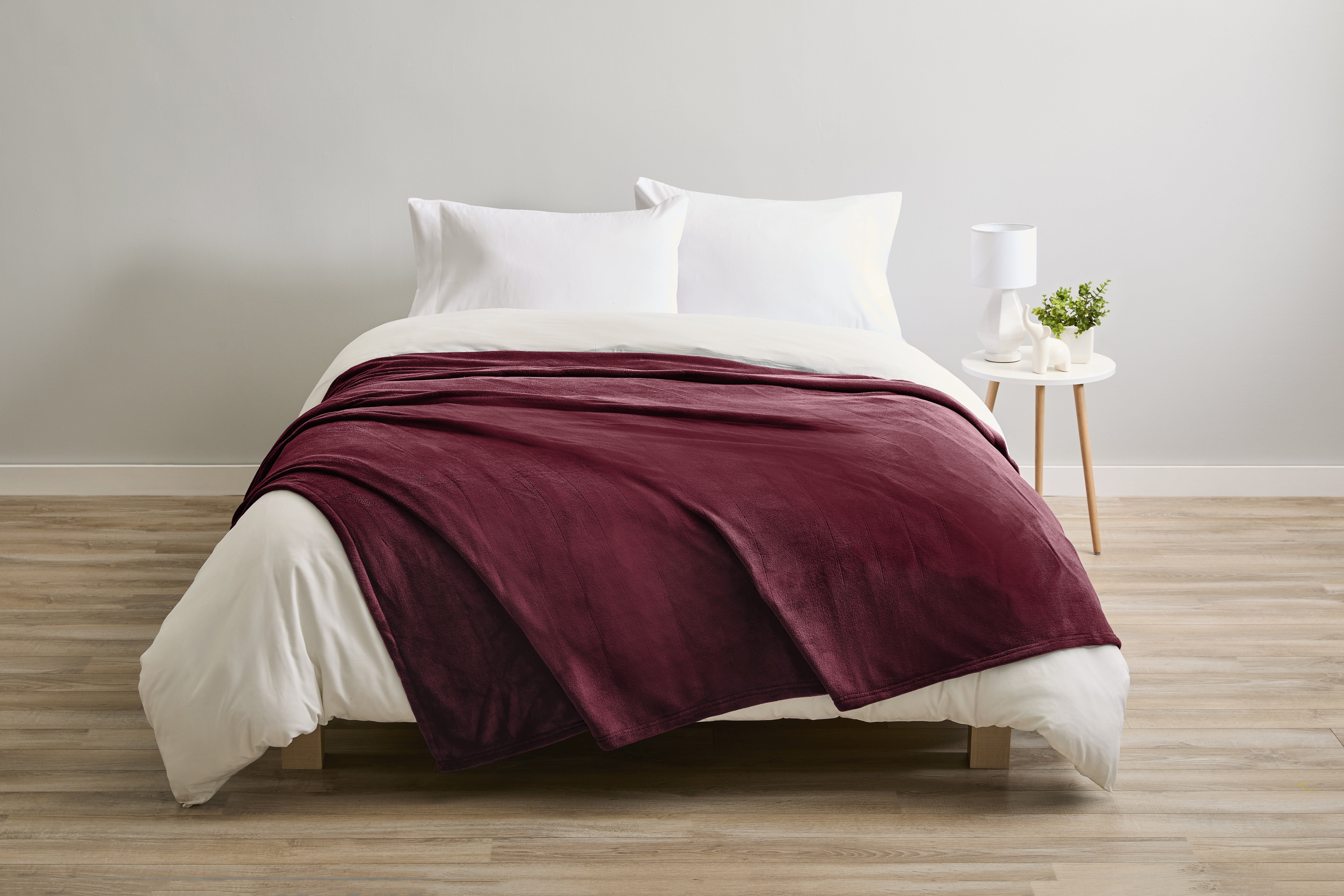 Sunbeam Royal Ultra Cabernet Heated Blanket 12 Heat Settings, Full