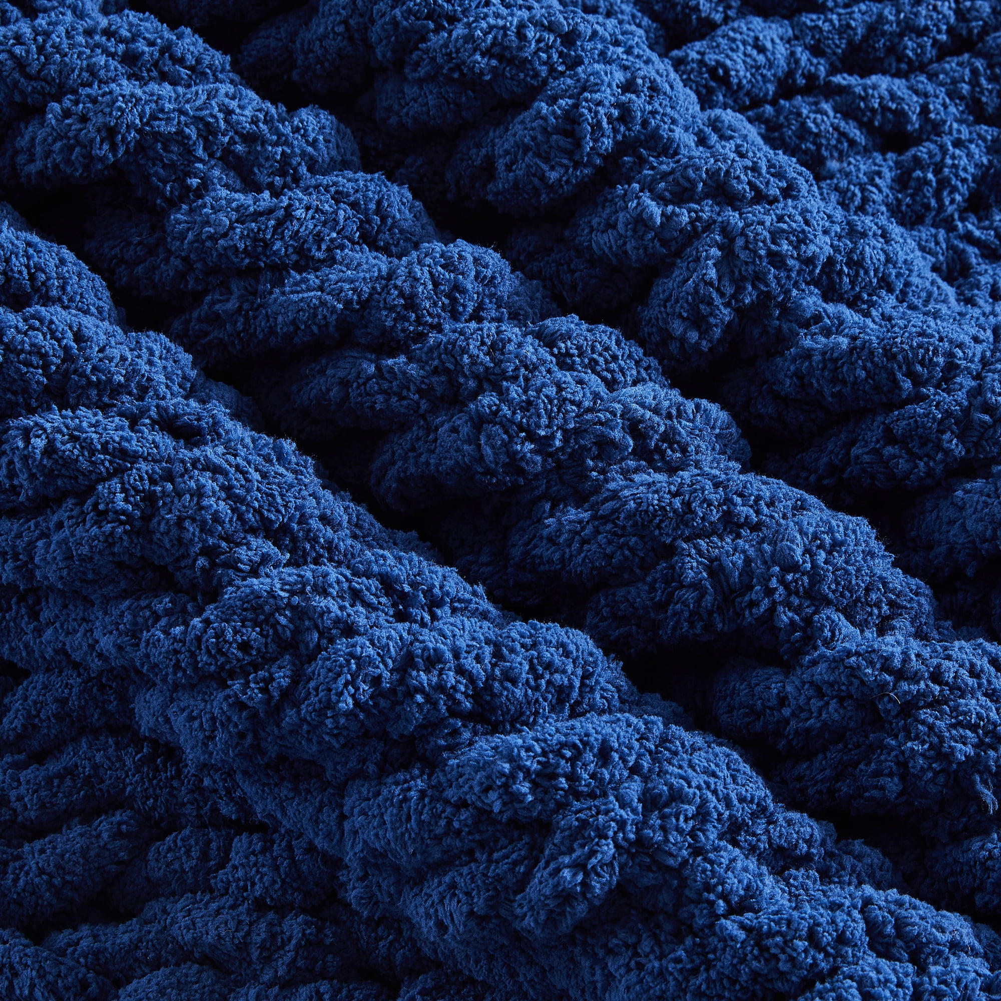Carriediosa Chunky Knit Throw Blanket Handmade Soft Throws for Couch Sofa Bed, 50" x 60" Navy Blue