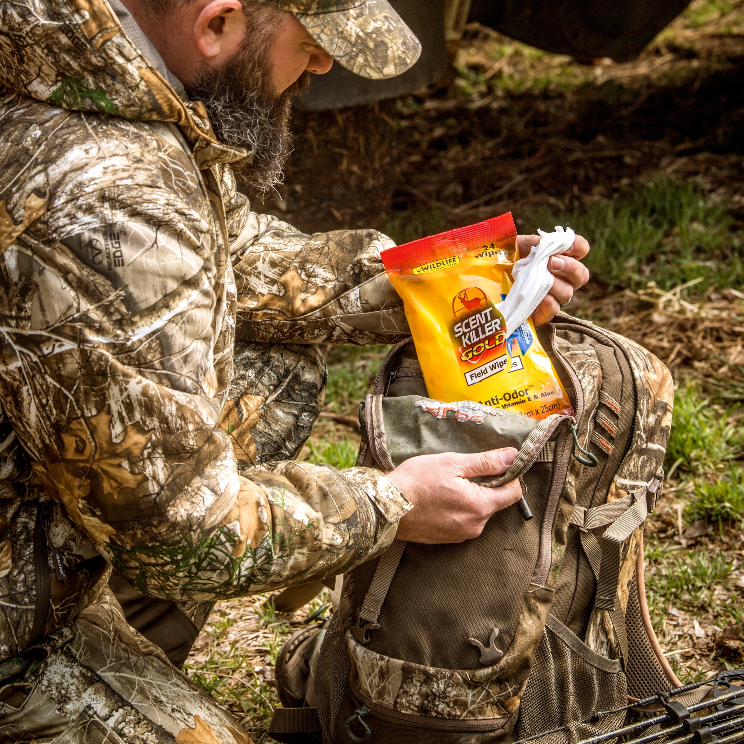 (2 pack) Wildlife Research Center Scent Killer Gold Field Wipes 24 pack for Hunting