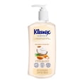 thumbnail image 1 of Jabón líquido para manos Kleenex antibacterial cuidado humectante crema de coco y almendras 450 ml, 1 of 4