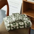 thumbnail image 2 of Exquisite Workmanship Coral Fleece Towel Set, Absorbent Fade Resistant for Home Spa (2-Pieces), 2 of 7