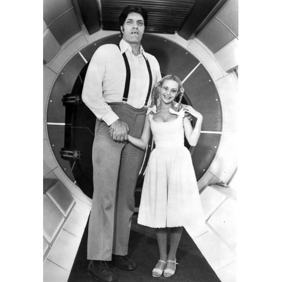 Richard Kiel with a woman Photo Print (8 x 10)