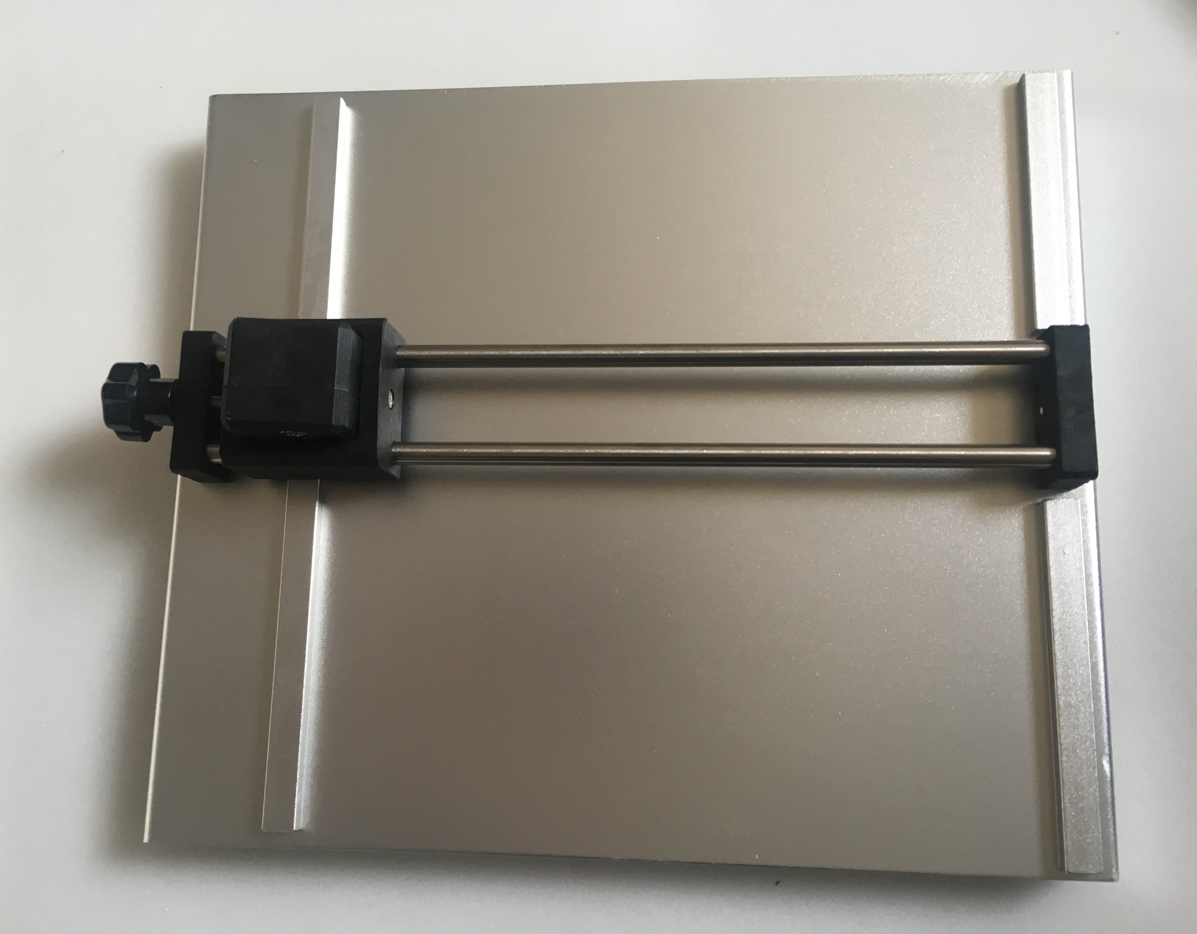 Glass Plate Cutting Device up to 20cm Wide with Spare Blade | AAdvance Instruments